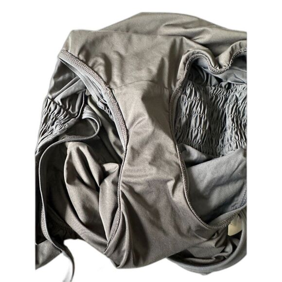 DKNY Black Ruched Sides V-Neck One Piece Swimsuit Size 14 - Picture 9 of 9